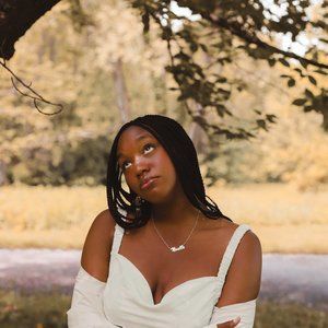 Meet your Posher, Noelle